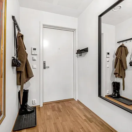 Apartment Brand New Top Floor Central Apartment, Easy Access With Train From Vaernes Airport Trondheim